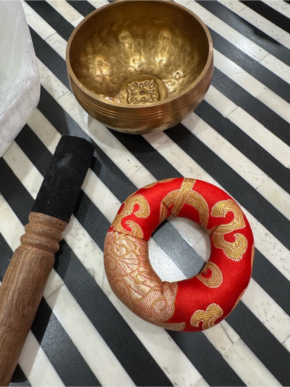 Handheld Singing Bowl Set with Red & Gold Cushion